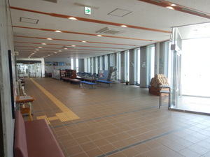 たびら活性化施設　ロビー画像