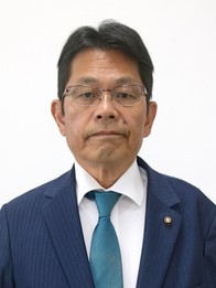 松口議員の写真