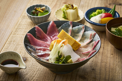 海鮮丼