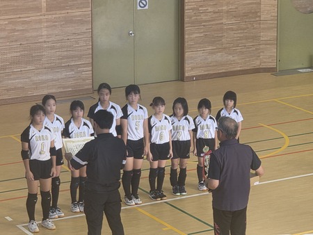 野子小女子バレー優勝