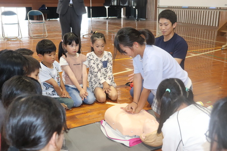 心臓マッサージをしました