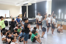 チャーリー先生と仲良くなる方法を考えました